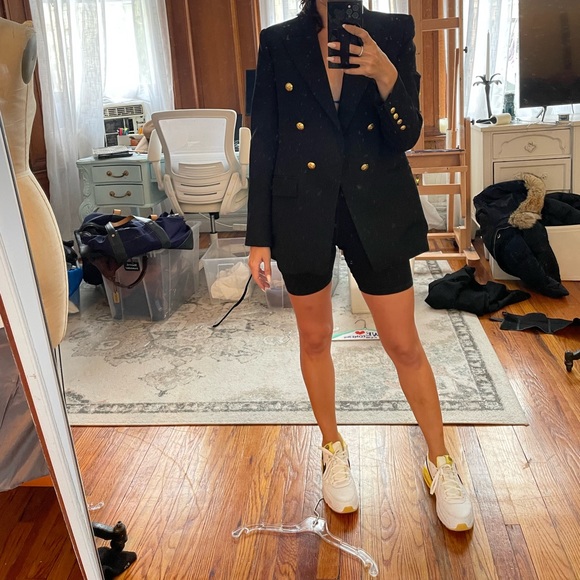 Zara blazer with gold buttons - Picture 2 of 5